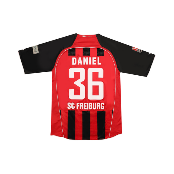 FREIBURG 2008-09 HOME SHIRT - DANIEL 36 